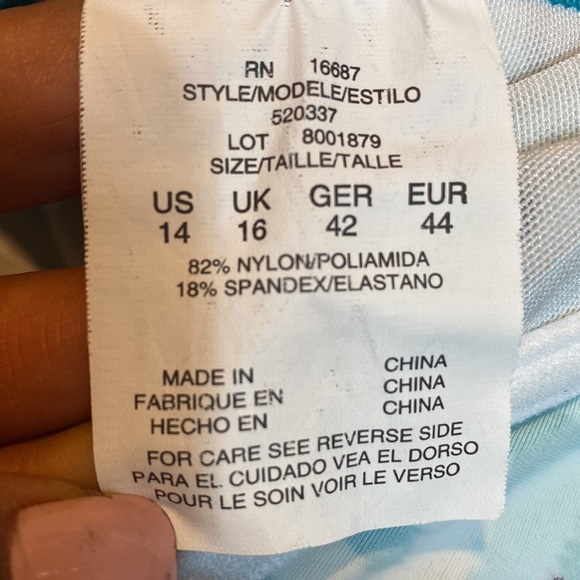 One piece bikini - Picture 5 of 6